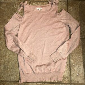 Maurices blush cold shoulder sweater, size medium